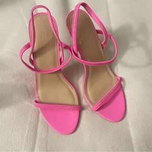 Forever 21 Strappy Heels size US 7.5 Barbie Pink